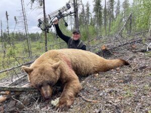 sk-bear-hunting-pilots-lodge-003